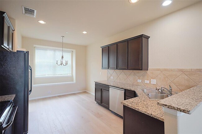 Photo - 516 E Slaughter Ln Unit 801