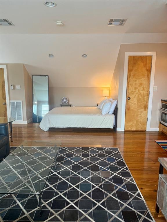 Photo - 4517 Shoalwood Ave