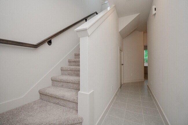 Photo - 6017 Cypress St