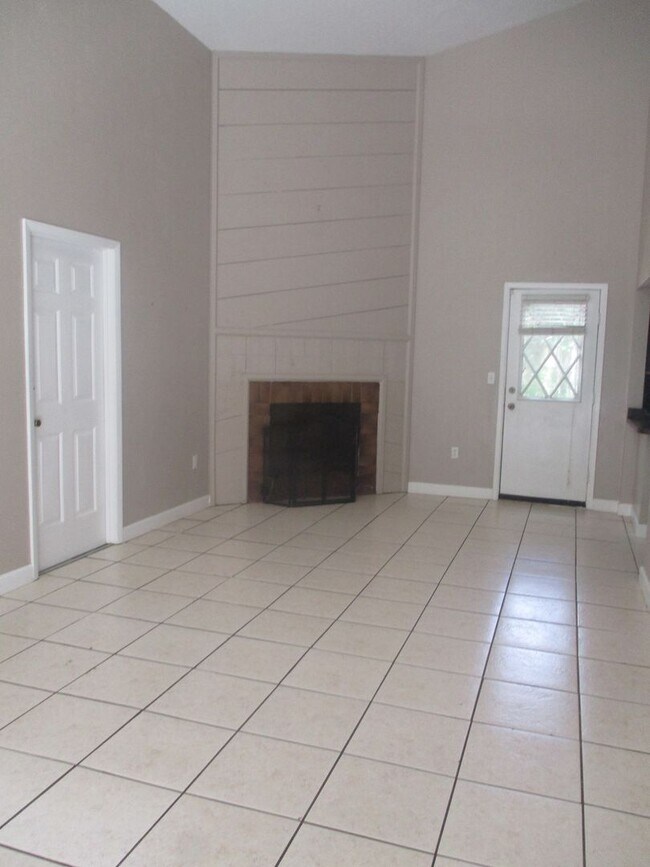 Photo - 3BR/2BA Home with Bonus/Game Room in Quiet Residential Neighborhood