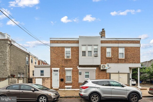 Photo - 2201 S Lambert St Casa
