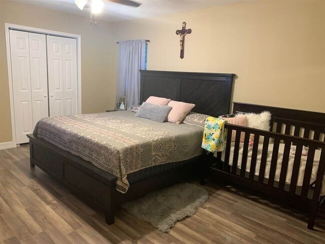 Photo - 216 Katherine St