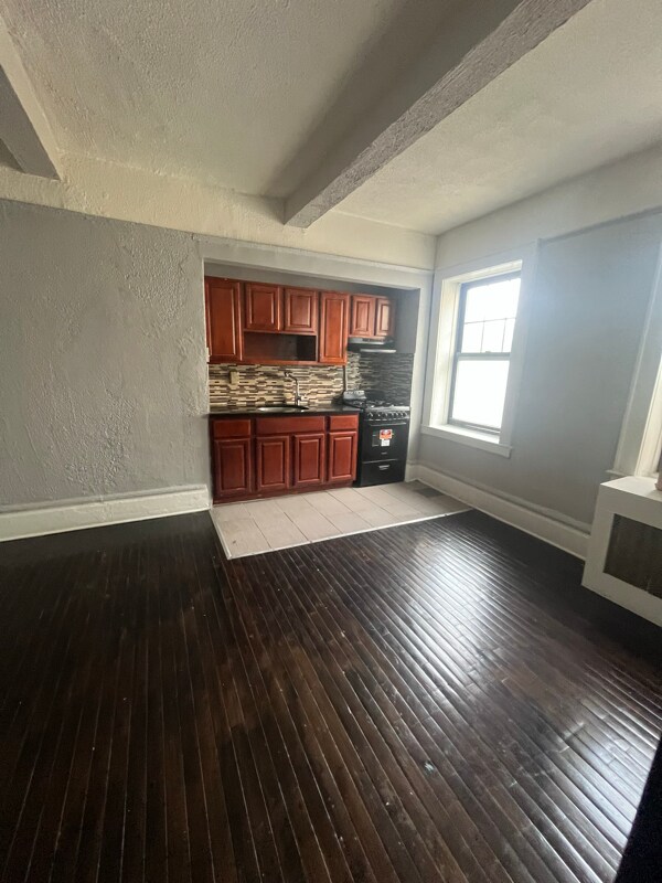 Photo - 25 N Harrison St Unit 101