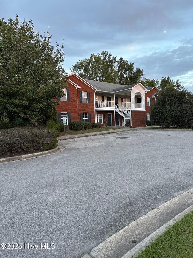 Building Photo - 4468 Magellan Ct Unit C