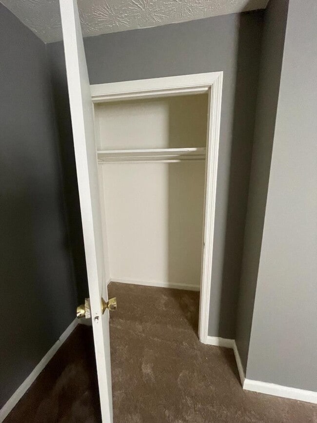 Photo - 139 Forest Elliott