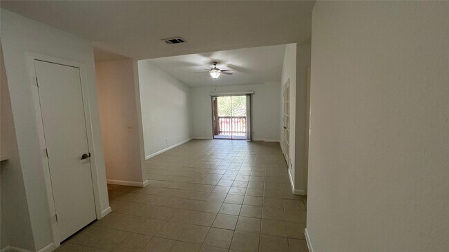 Photo - 10555 Turtlewood Ct Unit 201