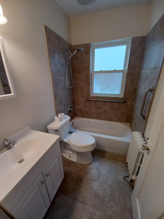 Photo - 6224 Kennedy Ave