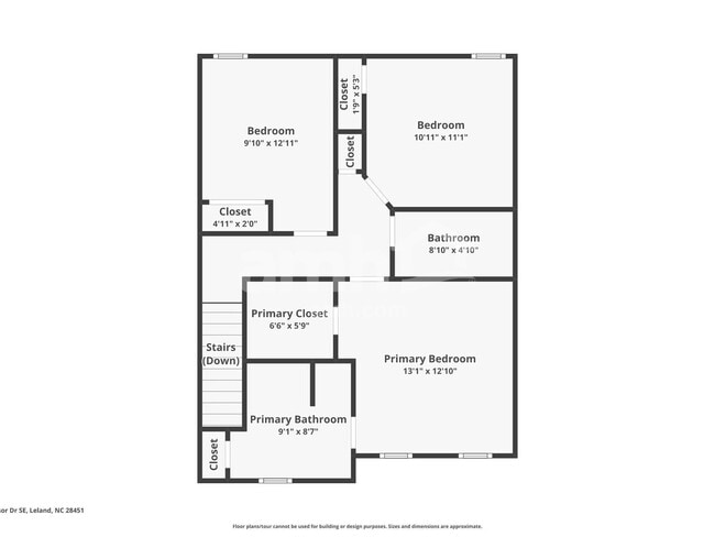 Photo - 628 Windsor Dr SE