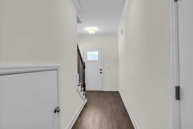 Photo - 5563 Stream Ln