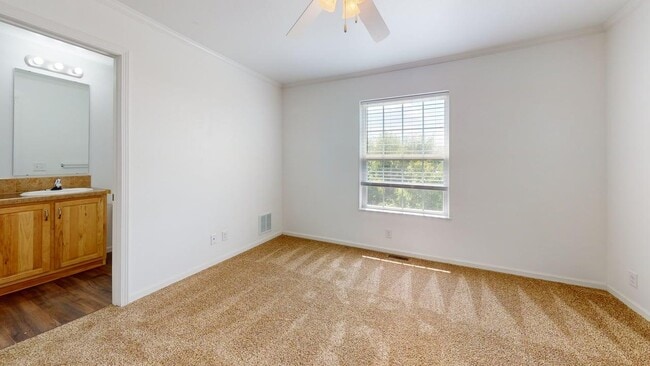 Sleepy Ridge Apartments and Townhomes