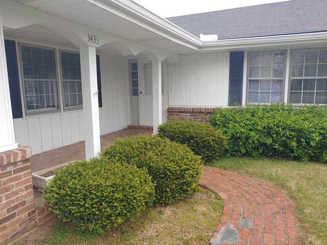 Photo - 3433 Keithshire Way
