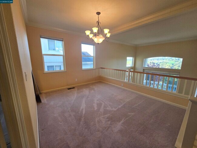 Photo - 894 Bridgeway Cir