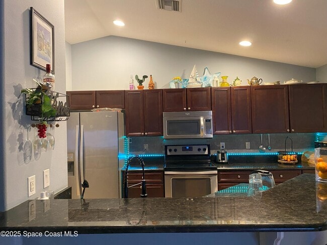 Photo - 1785 Orris Ave