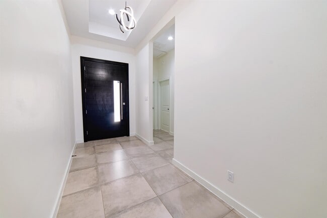 Photo - 1421 El CAPORAL DR.