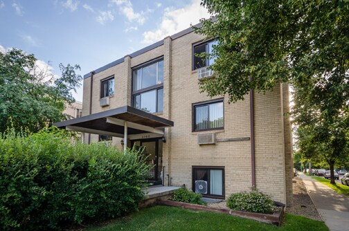 Photo - 2700 Humboldt Ave S.
