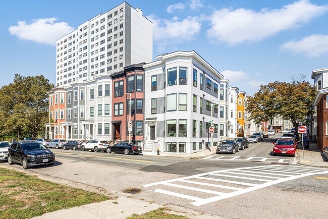 Photo - 1430 Columbia Rd Unit 1