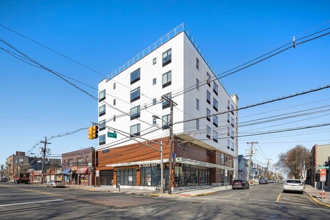 Building Photo - 8133 Bergenline Ave Unit 4F