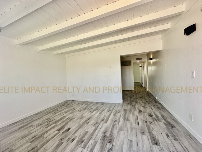 Photo - 1014 N Grande Ave