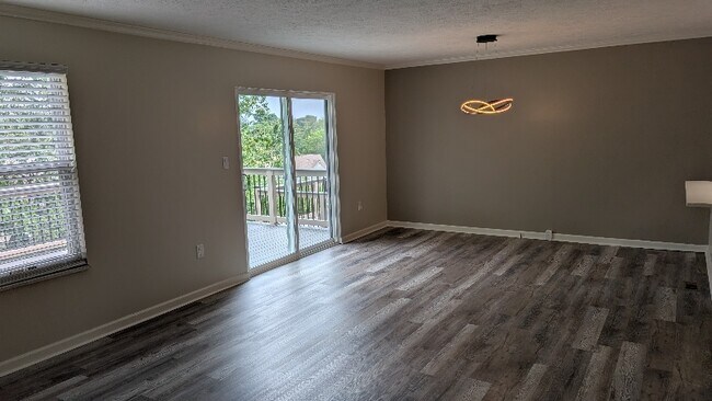 Photo - 146 Villa Dr