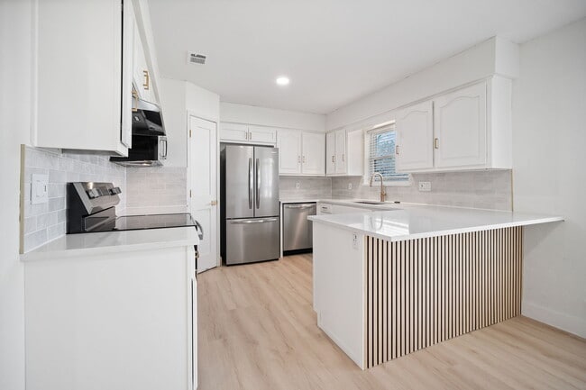 Photo - 9980 Brockbank Dr Unidad 9980 Brockbank Dr