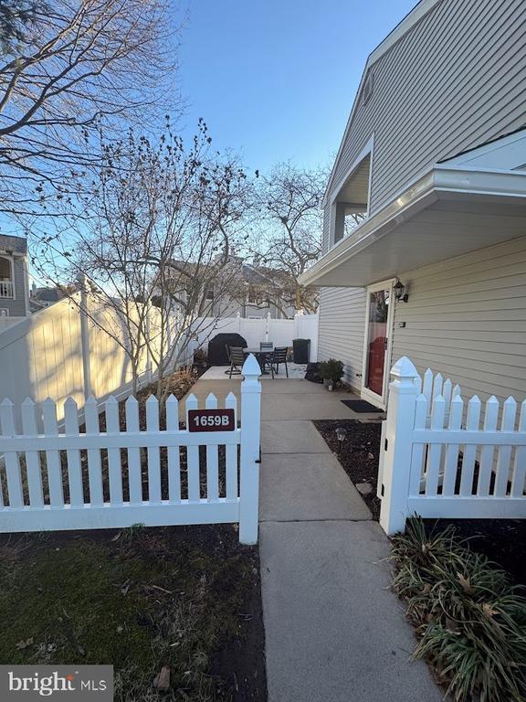 Photo - 1659B Trellis Cir Townhome