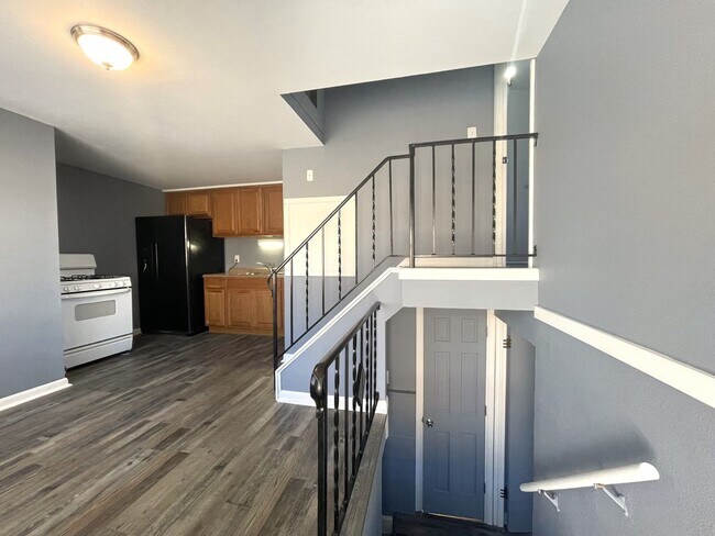 Photo - 3139 Maize Rd