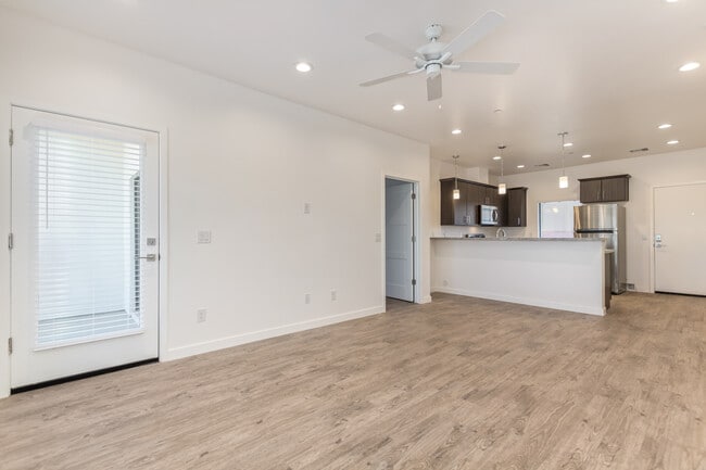 Photo - Gem Apartments