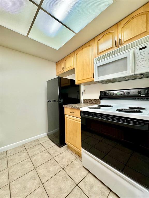 Photo - 6324 Newtown Cir Unit 24B5