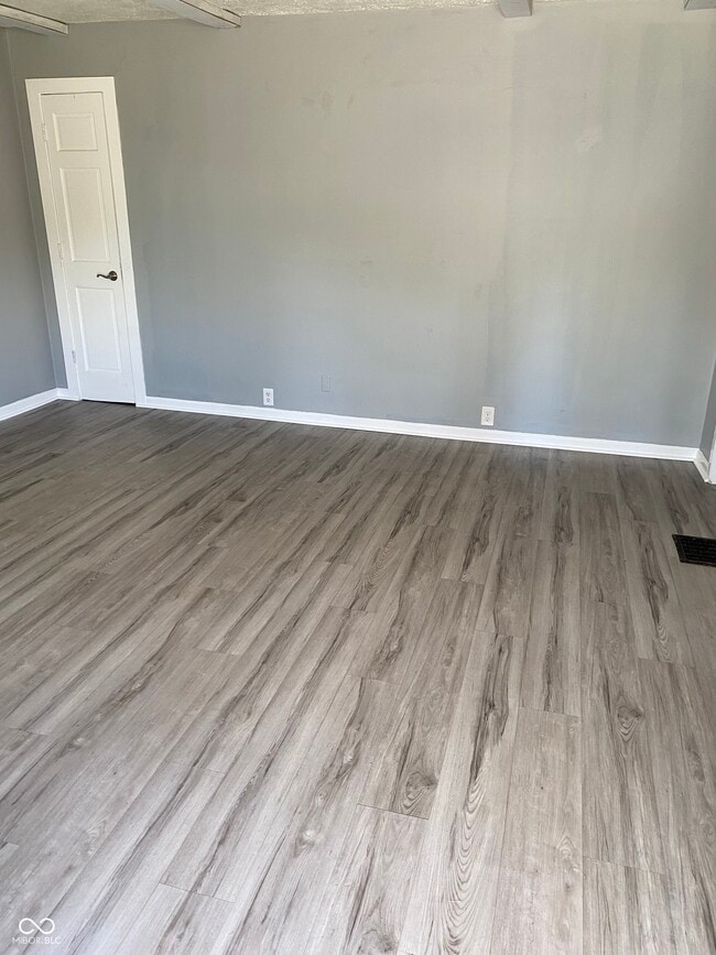 Photo - 1951 N Bosart Ave