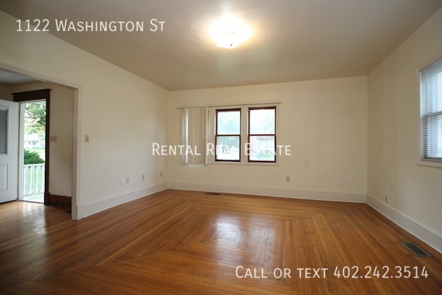 Photo - 1122 Washington St