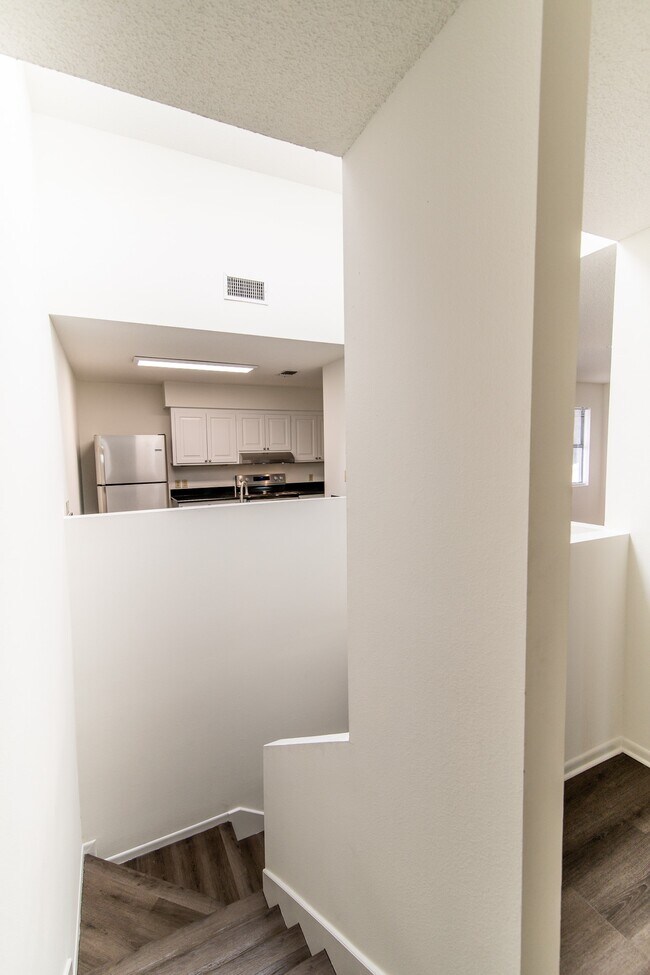 Photo - 1507 Wimbledon Dr