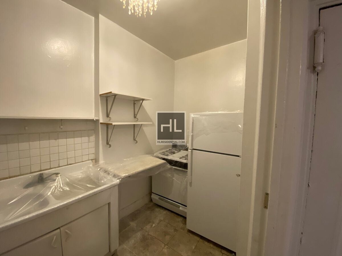 Photo - FIRST AVENUE Unit 1C