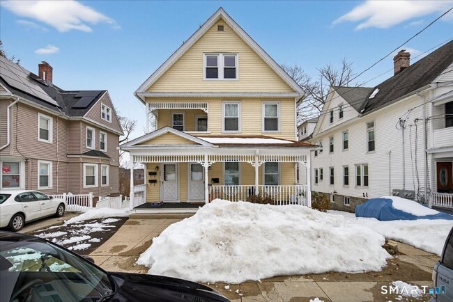 Building Photo - 253 Olivia St Unit 3rd Fl