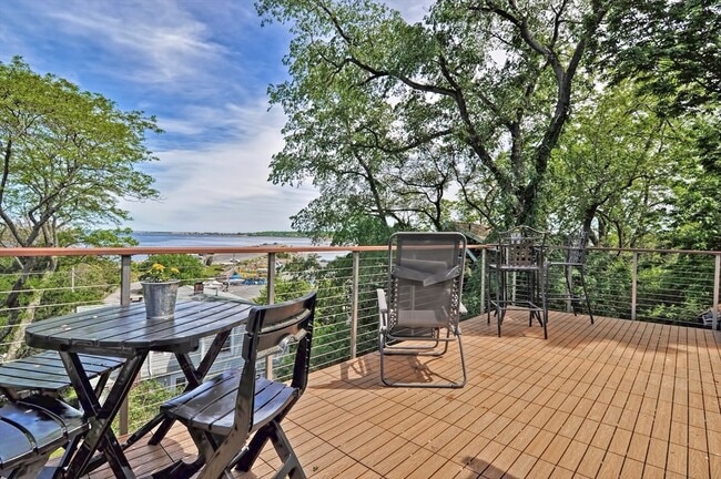 Building Photo - 93 Granite St