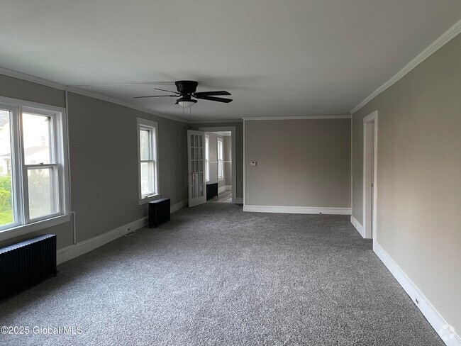 Building Photo - 42 Mechanic St Rental