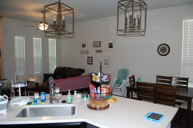 Photo - 2110 Markley Dr