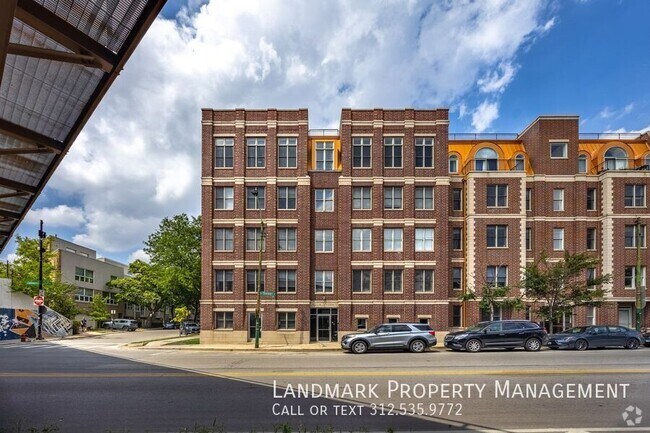 Building Photo - 2622 W Diversey Ave Unit 202 Rental