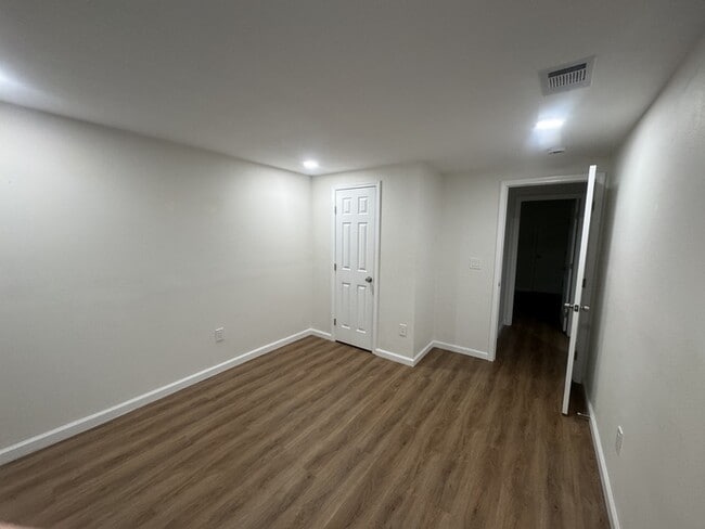 Photo - 2908 N Tarragona St