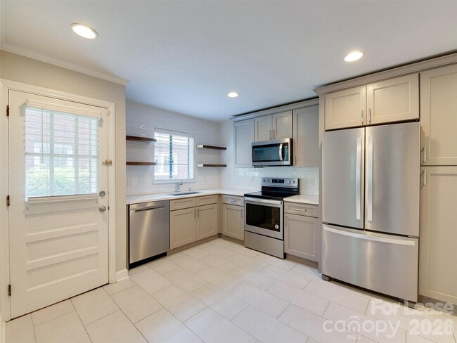 Photo - 1520 Mimosa Ave