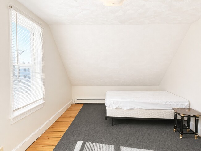 Photo - 148 De Pasquale Ave Unit 3rd Floor