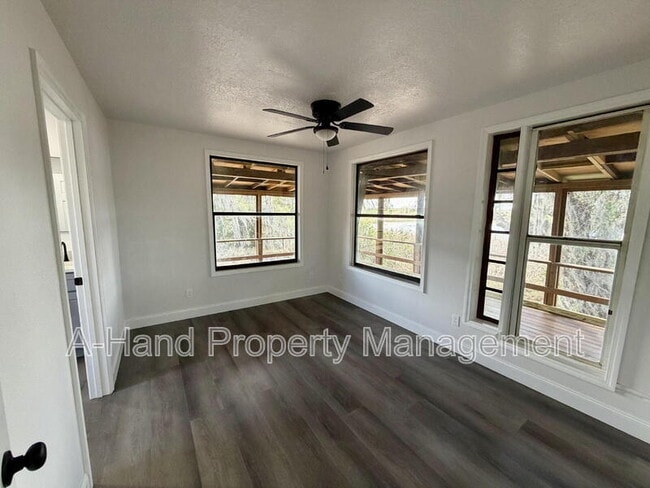 Photo - 15945 Villa City Rd