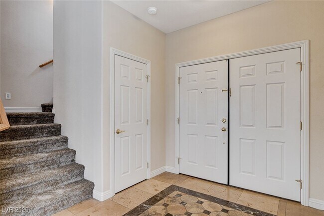 Building Photo - 2264 Bull Lake Dr