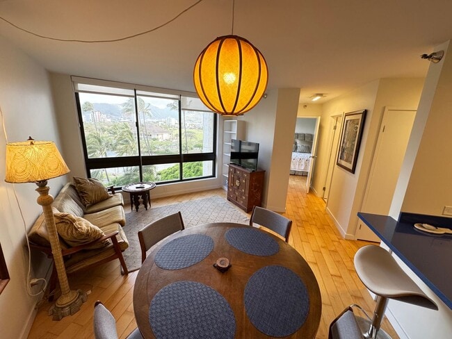 Photo - 1 BD / 1 BA FULLY FURNISHED UNIT IN WAIKIKI!!!