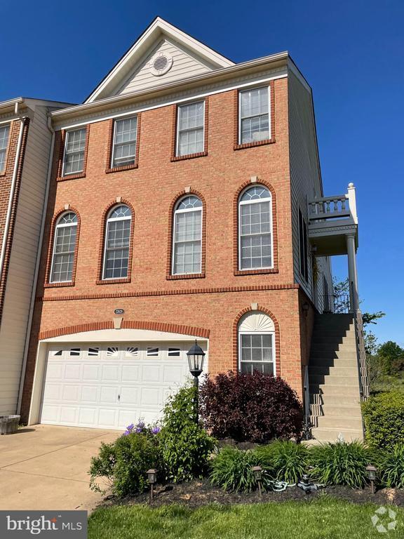 Building Photo - 22629 Upperville Heights Square Rental
