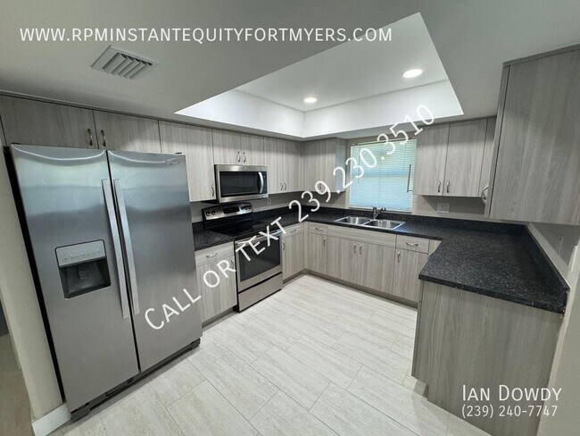Photo - 3608 SW 7th Pl
