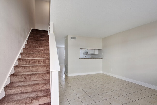 Photo - 8897 Richmond Dr