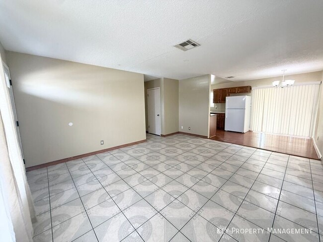 Photo - 4833 Stillwater Ave