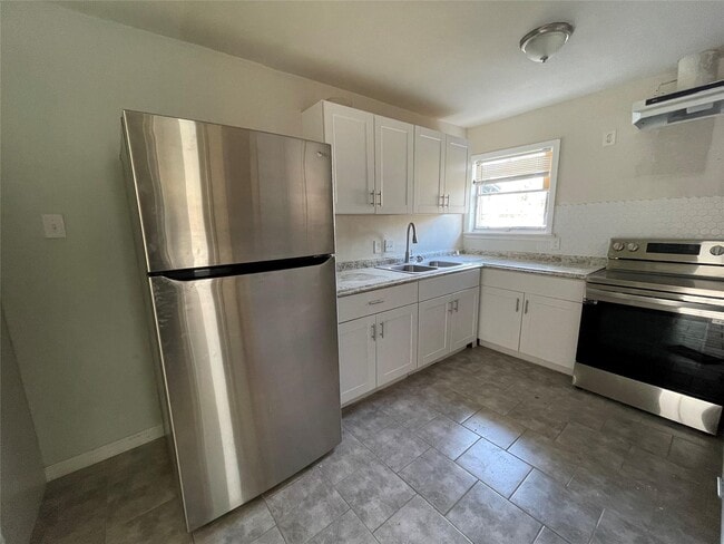 Photo - 8321 Homewood Ln