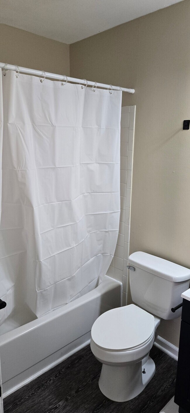 Photo - 4901 Walingford Dr Unit A