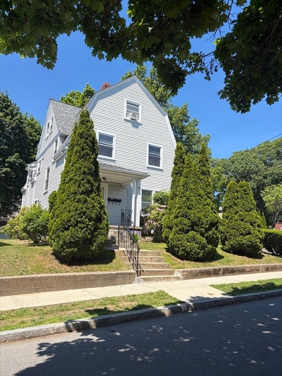 Building Photo - 63 Montclair Ave Unit 1